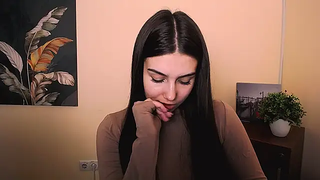 Snapshot of Lili_magic chatting on 09.19.25 Lili magic online show from 09.19.25