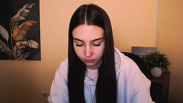 Snapshot of Lili_magic chatting on 09.20.25 Lili magic online show from 09.20.25