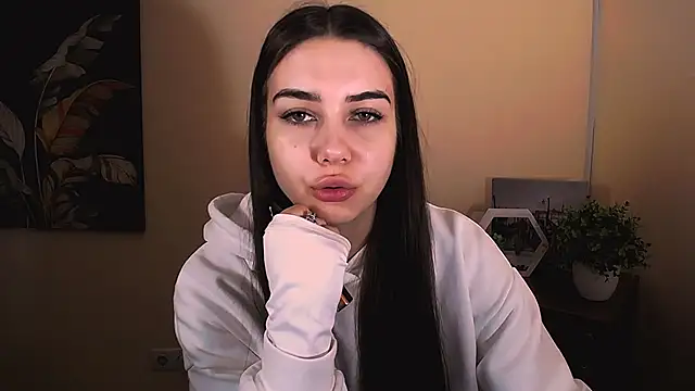 Snapshot of Lili_magic chatting on 10.12.25 Lili magic online show from 10.12.25