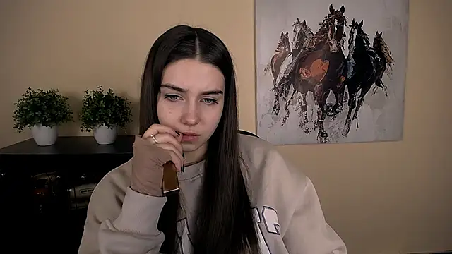 Lili magic online show from 02.26.26