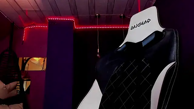 HalaanaTendeer online show from 12.04.24