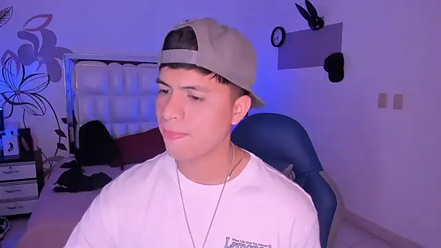 Niicky1  online show from 01.03.25