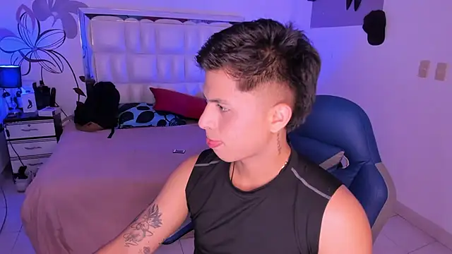 Niicky1  online show from 01.29.25