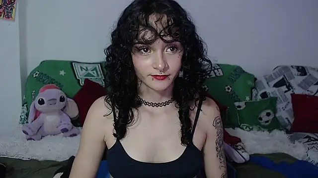 kitty22  online show from 12.28.24