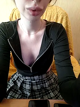 Elza kom online show from 03.10.26