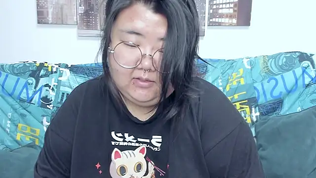 Nadine asian online show from 09.25.25
