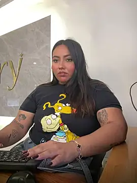 LucciaPorter online show from 01.10.26