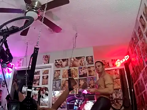 luvs2cumm69 online show from 01.11.25