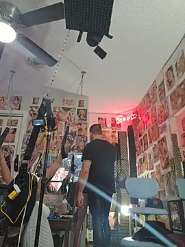 luvs2cumm69 online show from 11.01.25