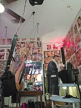 Snapshot of luvs2cumm69 chatting on 06.17.26 luvs2cumm69 online show from 06.17.26