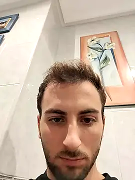 Snapshot of Fuckwithme_69 chatting on 10.28.25 Fuckwithme 69 online show from 10.28.25