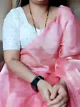 Traditional Housewife  online show from 12.29.24