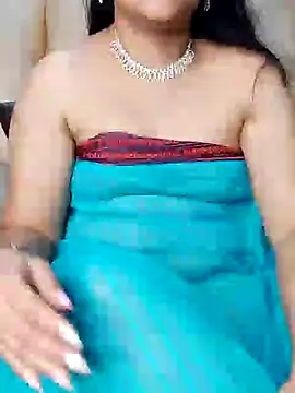 Traditional Housewife  online show from 02.01.25