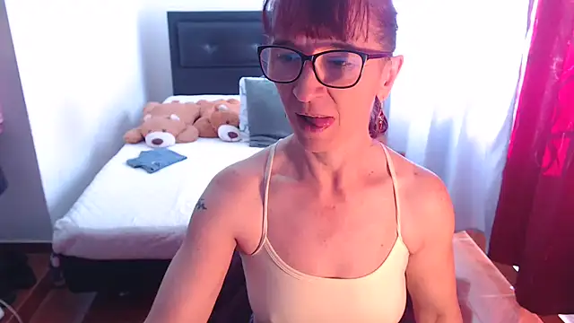 Snapshot of pamelaa_jagger chatting on 06.20.26 pamelaa jagger online show from 06.20.26