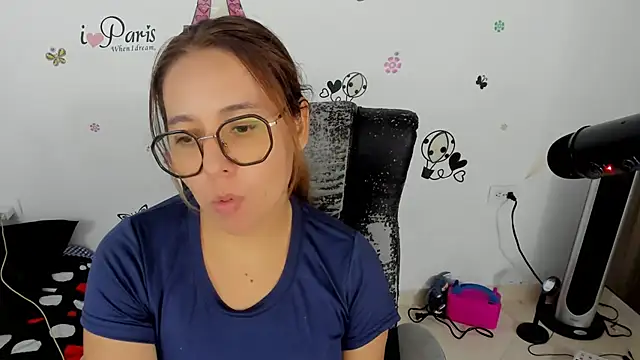 isa loves cum online show from 04.10.26