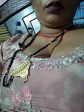 Snapshot of Ritasingh-0461 chatting on 06.26.26 Ritasingh-0461 online show from 06.26.26