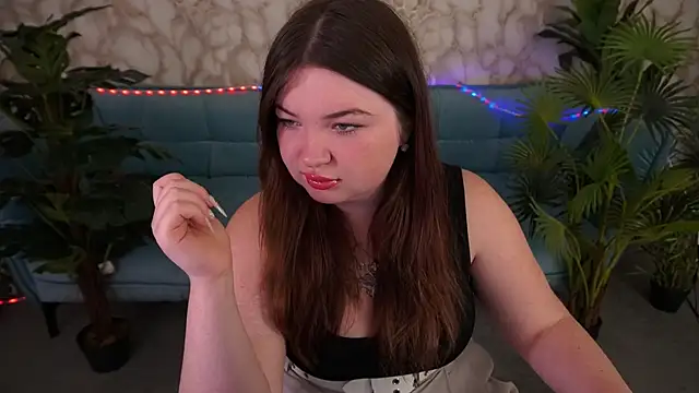 RosieMoons online show from 10.11.25