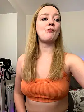 Snapshot of Radiants_two chatting on 12.05.24 Radiants two online show from 12.05.24