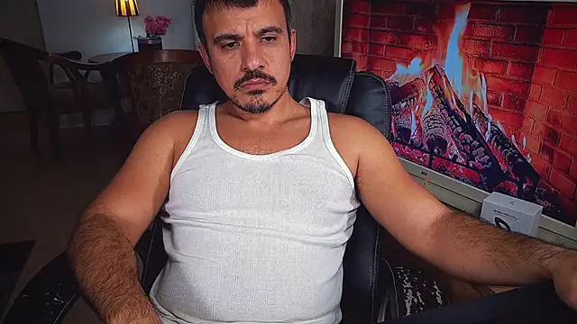 Snapshot of officeman7 chatting on 12.06.24 officeman7 online show from 12.06.24