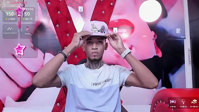 Snapshot of sexy_blacks_ chatting on 01.18.25 sexy blacks online show from 01.18.25