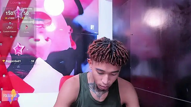 Snapshot of sexy_blacks_ chatting on 02.17.25 sexy blacks online show from 02.17.25