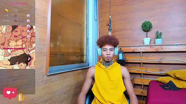 Snapshot of sexy_blacks_ chatting on 03.04.25 sexy blacks online show from 03.04.25