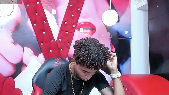 Snapshot of sexy_blacks_ chatting on 09.12.25 sexy blacks online show from 09.12.25