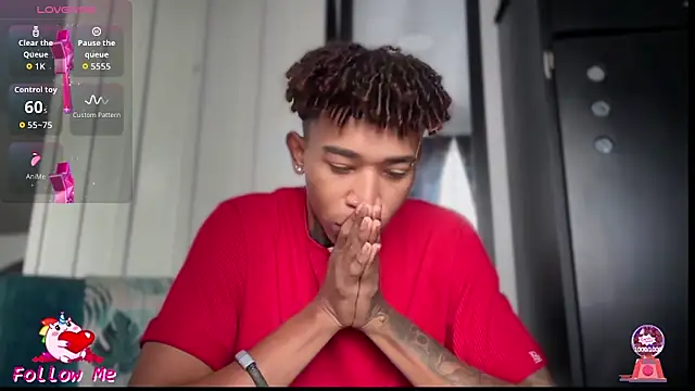 sexy blacks  online show from 11.18.25