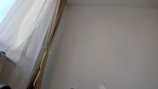 Snapshot of angeloflovee chatting on 07.18.26 angeloflovee online show from 07.18.26