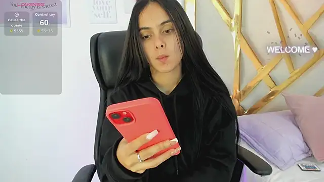 ChloeHarper  online show from 12.02.25