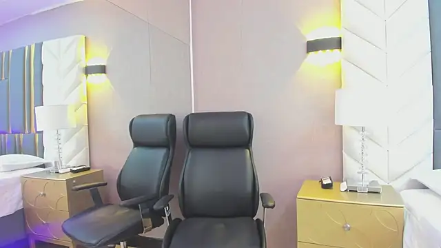 ChloeHarper  online show from 01.17.26