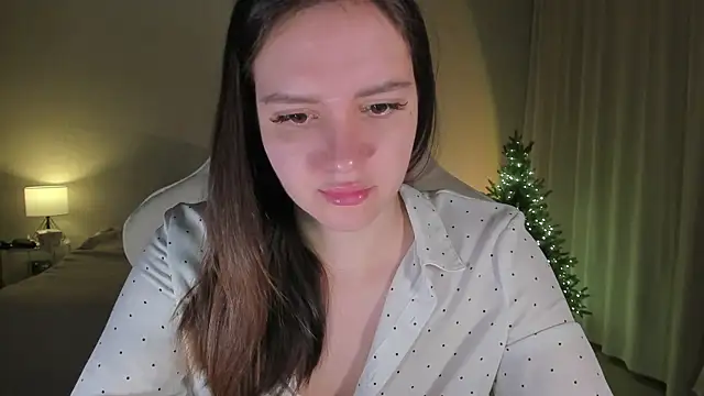 Sonia moon  online show from 01.08.25