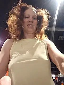 Exhibitionsplit online show from 02.14.26