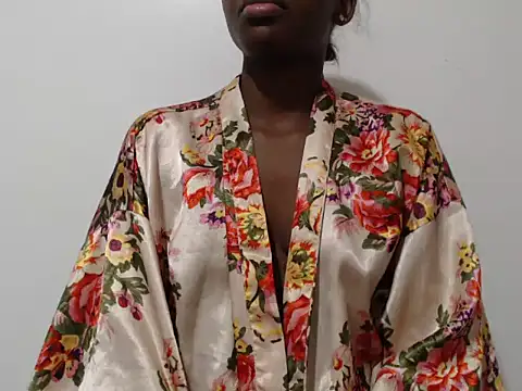 black   ghodess online show from 11.16.25