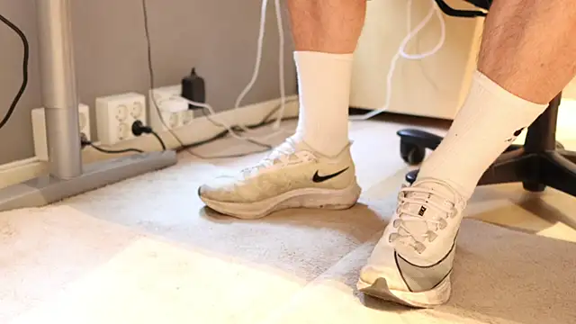 Snapshot of SneakerMaster_ chatting on 07.27.26 SneakerMaster online show from 07.27.26