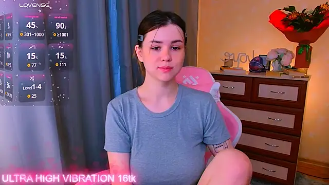 cutie mili online show from 10.02.25