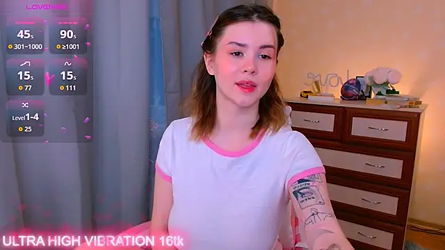 cutie mili online show from 10.18.25