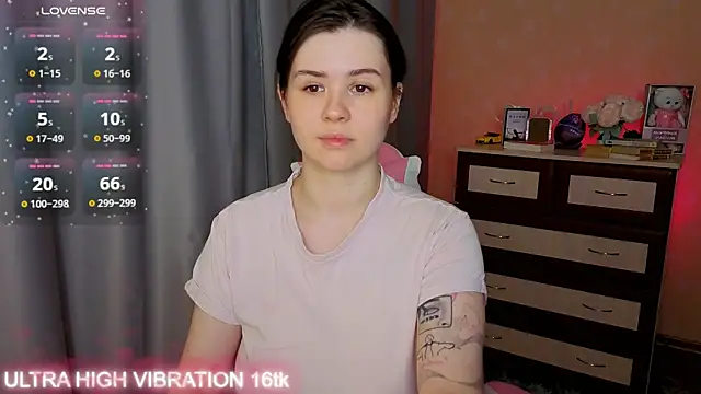 cutie mili online show from 11.27.25