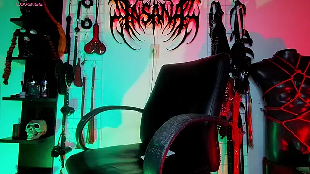 irregular fetish  online show from 11.27.25