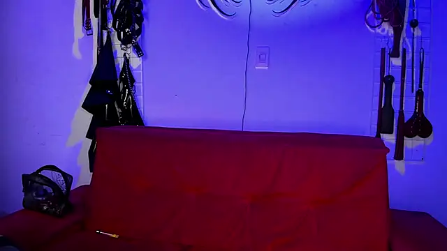 irregular fetish  online show from 03.18.26