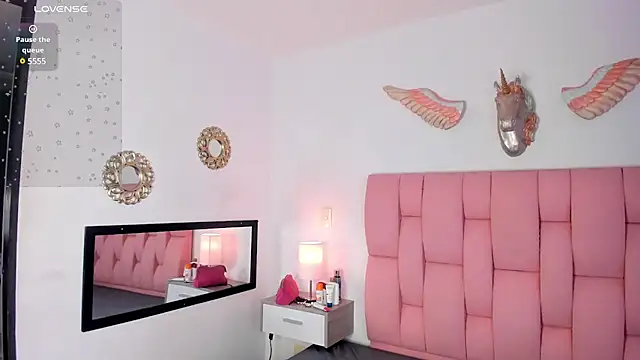 VeronikaOlsen online show from 01.24.25