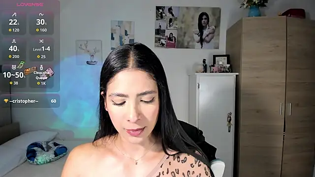 VeronikaOlsen online show from 10.11.25