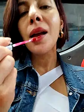 scarlett moore online show from 03.19.25