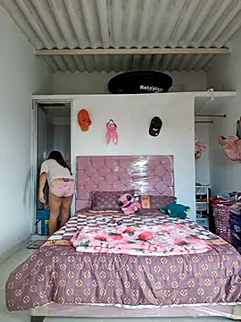 Conejita XV online show from 10.02.25