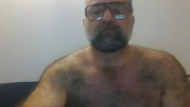 Snapshot of chainjulious chatting on 05.12.26 chainjulious online show from 05.12.26