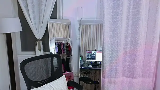 Tawny cox online show from 06.25.26