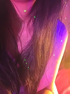 aloneathome online show from 12.21.25