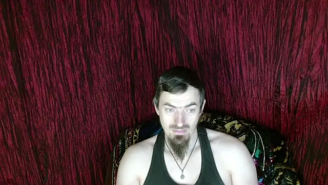 Snapshot of ConanJones chatting on 11.06.25 ConanJones online show from 11.06.25