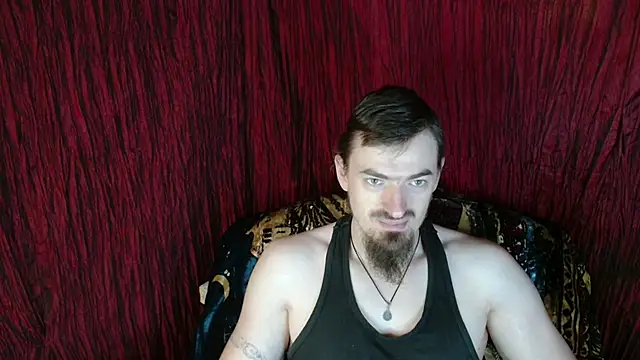 Snapshot of ConanJones chatting on 11.08.25 ConanJones online show from 11.08.25