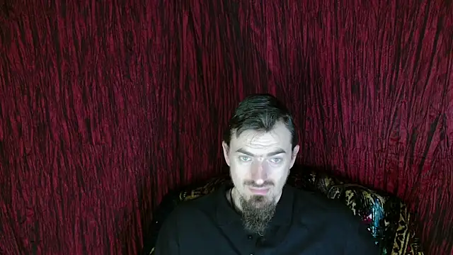 Snapshot of ConanJones chatting on 11.09.25 ConanJones online show from 11.09.25